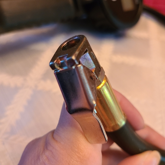 Digital Tire Inflator - Picture 3 of 3